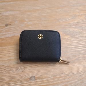 NWOT Tory Burch Robinson Mini Wallet